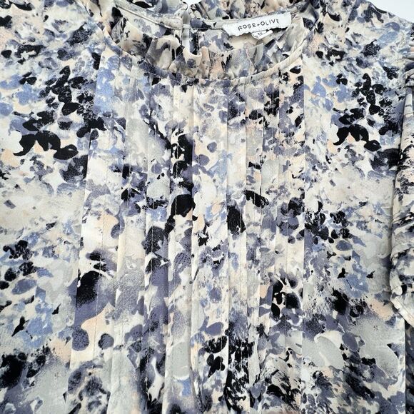 Rose + Olive Top Sz 2X Blue Floral Cottagecore Pleated Front Ruffle Feminine - Picture 5 of 11